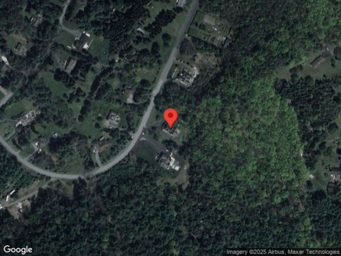 Plantation Dr, Jenkintown, PA 19046