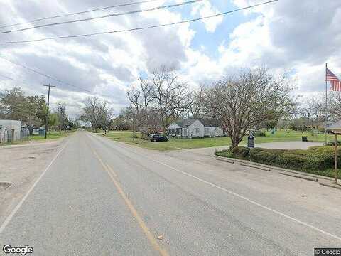 Armstrong County Dr, Glen Flora, TX 77443