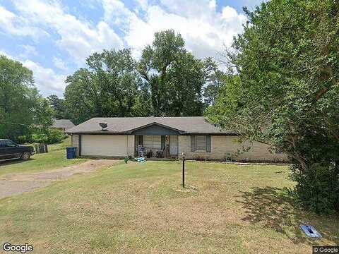 E Harold St, Gladewater, TX 75647