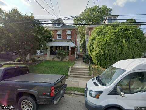 Harrison Ave, Clifton Heights, PA 19018