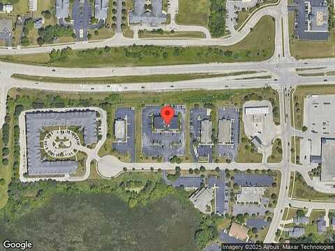 Waterstone Ct, Pewaukee, WI 53072