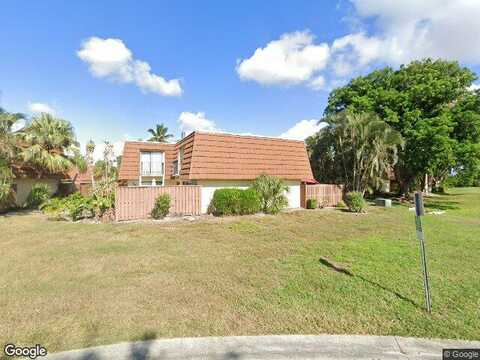 Cedarbend Dr #2, Fort Myers, FL 33919