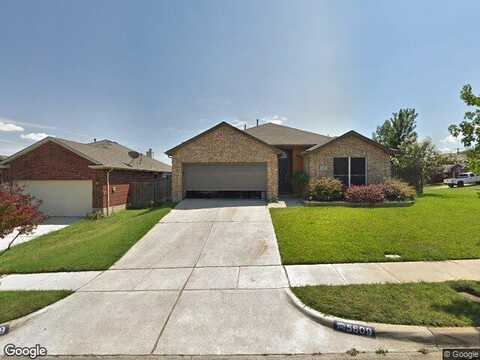 Seafield Ln, Fort Worth, TX 76135