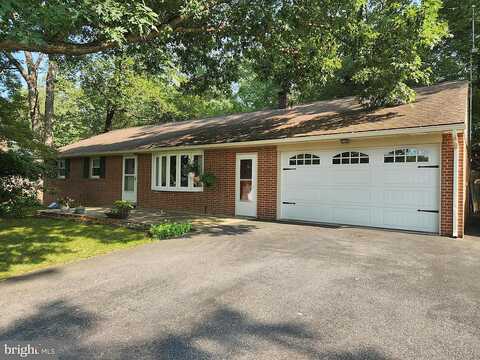 E Elizabethtown Rd, Manheim, PA 17545