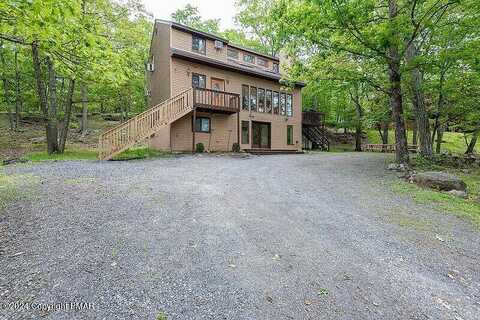 Hampstead Court, Bushkill, PA 18334