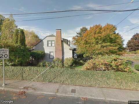 Ne 37Th Ave, Portland, OR 97211