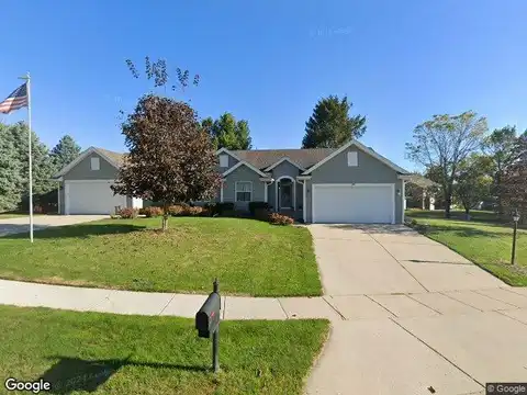 Hickory Creek, OCONOMOWOC, WI 53066