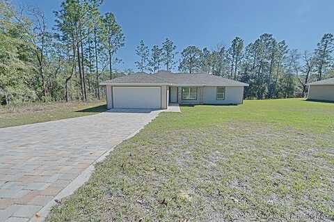 9715 N Wayland Avenue, Citrus Springs, FL 34434
