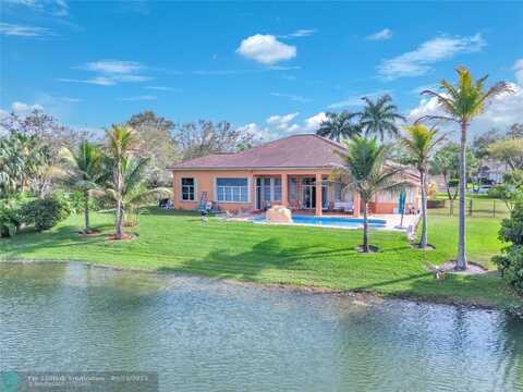 13785 SW 40th St, Davie, FL 33330