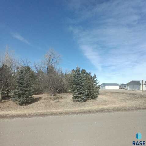 231 Decoy Ave, Pierre, SD 57501