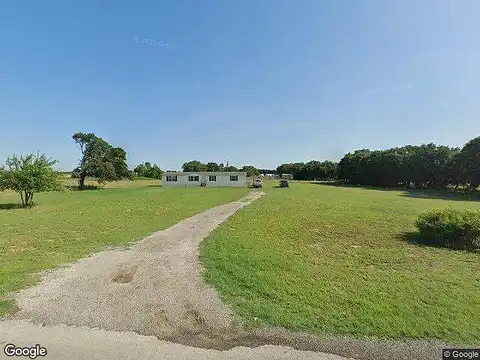 N Woody, AZLE, TX 76020