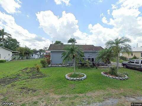 Avenue G, BELLE GLADE, FL 33430