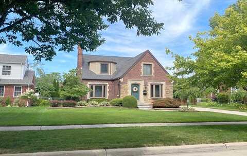 Hawthorne, GROSSE POINTE WOODS, MI 48236