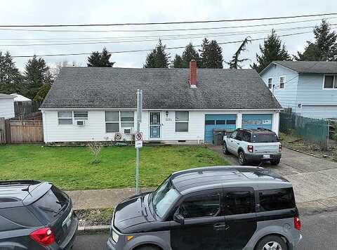 Yamhill, PORTLAND, OR 97233