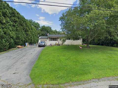 Terrace, OAKDALE, CT 06370