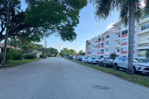 3Rd, HALLANDALE BEACH, FL 33009