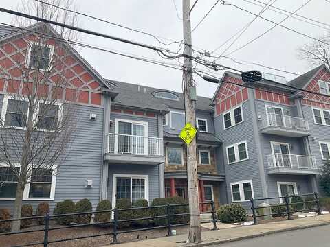 Florence Street, Unit 8 Village Station Residences Condominium, Roslindale (boston), MA 02131