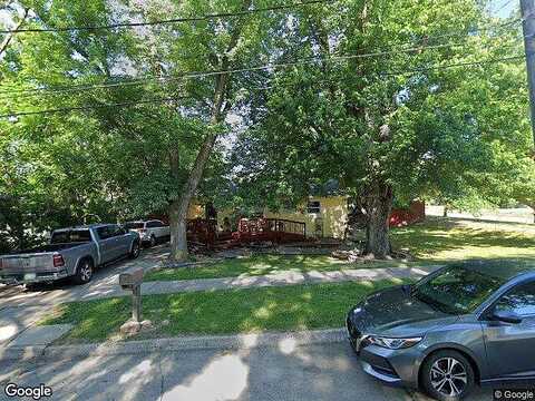 15Th, DES MOINES, IA 50320