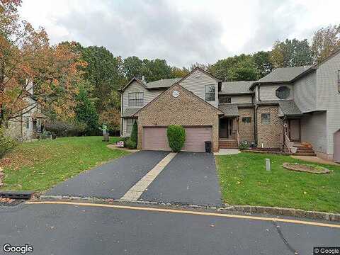 Oak Knoll, MANALAPAN, NJ 07726