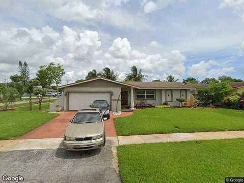 15Th, LAUDERHILL, FL 33313