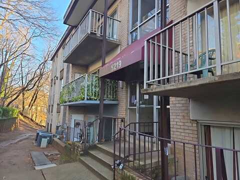 Newton Street, Unit T3, Bladensburg, MD 20710