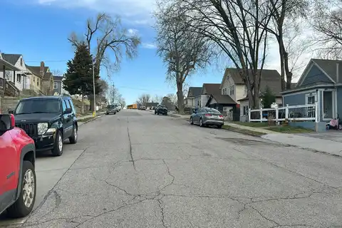 21St, OMAHA, NE 68107