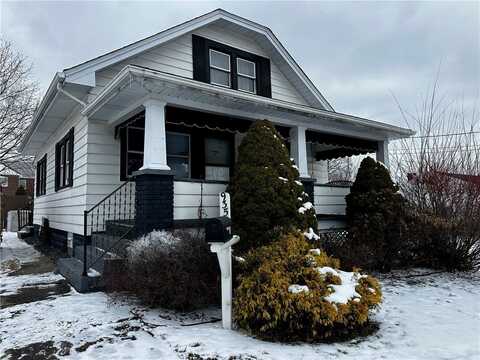 935 Hazel St, New Castle, PA 16101