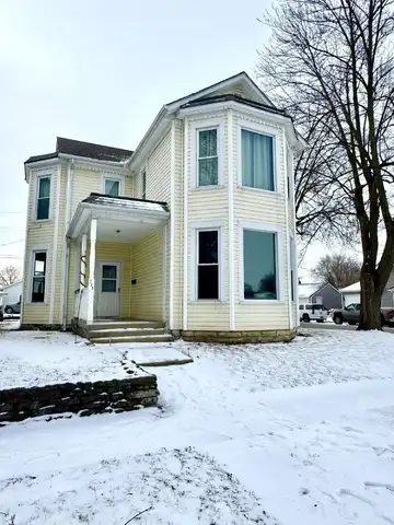 725 W Spring Street, Saint Marys, OH 45885