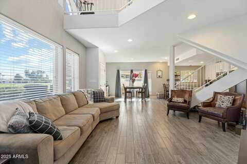 8813 S 51ST Street, Phoenix, AZ 85044