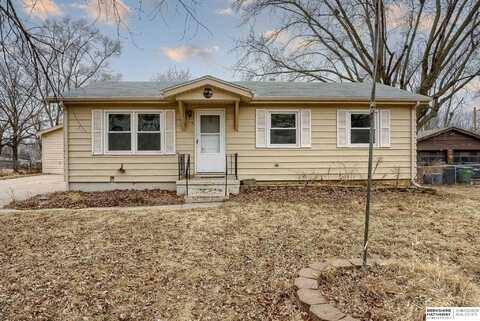 704 Logan Avenue, Bellevue, NE 68005