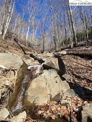 1896 Blevins Creek Road, Elk Park, NC 28622