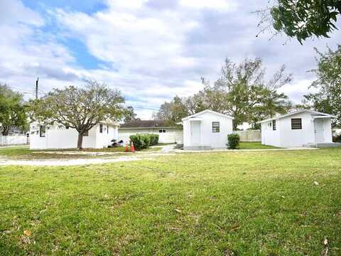 7728 NW 17th Pl, Miami, FL 33147