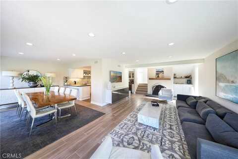 406 Carlotta, Newport Beach, CA 92660