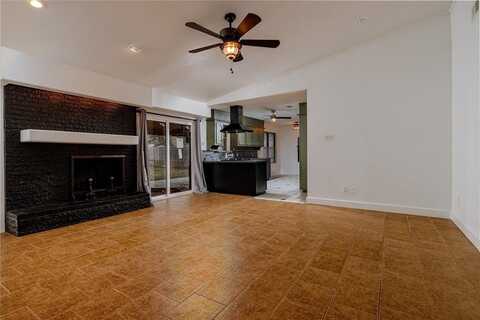 6016 Wormar Avenue, Fort Worth, TX 76133