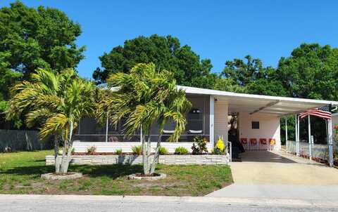 8221 Morgan Drive, Sarasota, FL 34238