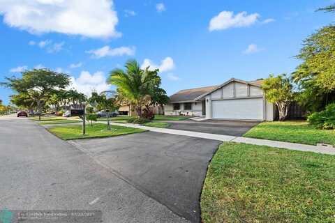 9531 NW 31st Pl, Sunrise, FL 33351