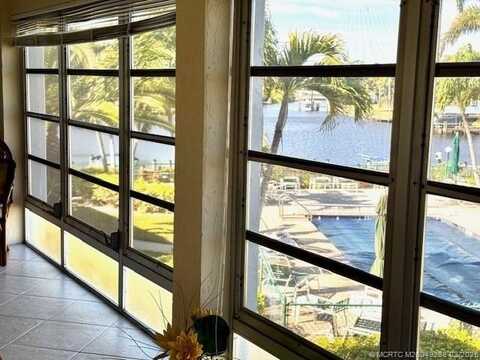 944 NW Spruce Ridge Drive, Stuart, FL 34994