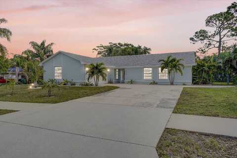 2255 SE Morningside Boulevard, Port Saint Lucie, FL 34952