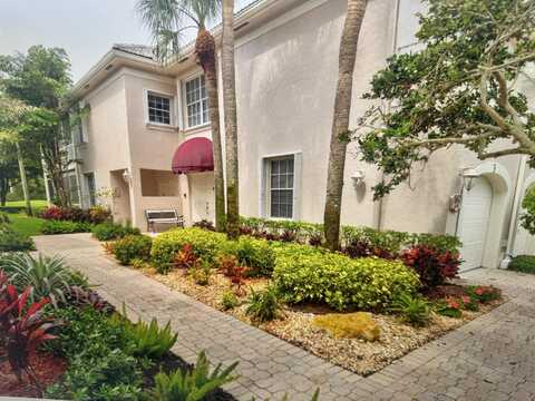 5154 Lake Catalina Drive, Boca Raton, FL 33496