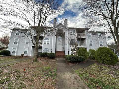 321 Quietwood Drive, Winston Salem, NC 27103