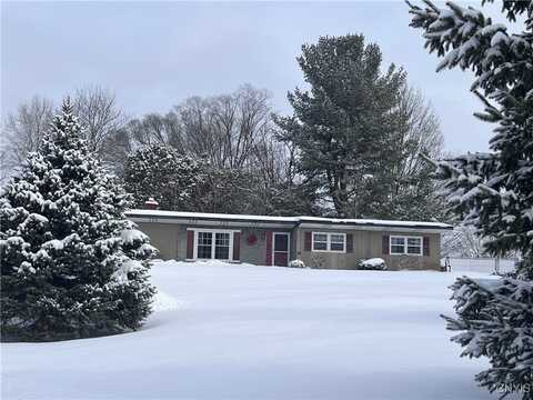 32 Battery Terrace, Lysander, NY 13027