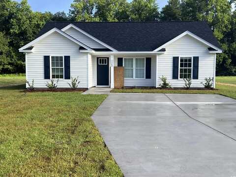 2588 Cottonwood Dr., Loris, SC 29569