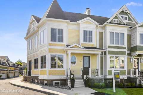 17d Cherry Street, Saratoga Springs, NY 12866