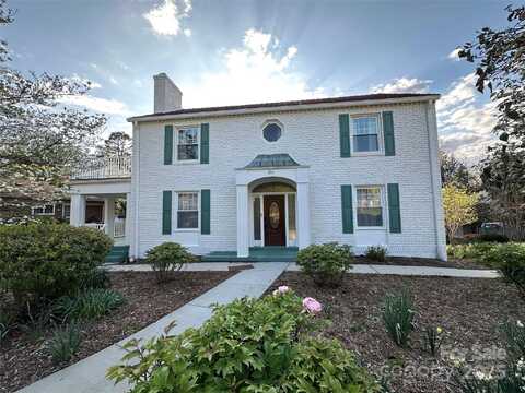 354 Kimberly Avenue, Asheville, NC 28804