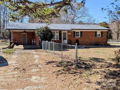 1724 Gilroy Road, Iron Station, NC 28080