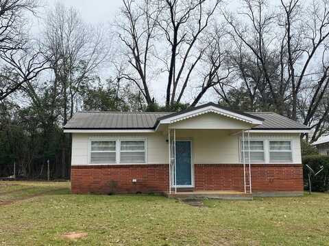 12 Depot St, Clayton, AL 36016