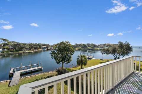 59 Lakeshore Drive, Shalimar, FL 32579