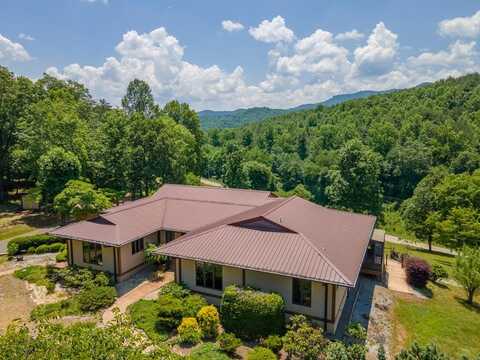 51 Dellwood Rd, Franklin, NC 28734