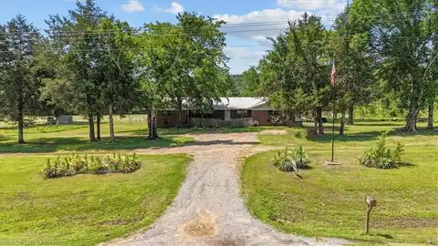 23805 270 HWY, Howe, OK 74940