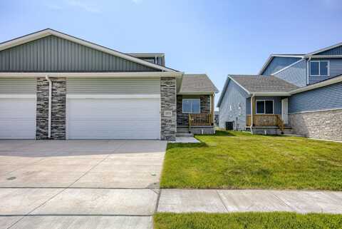 3575 Little Bluestem Road, Fremont, NE 68025